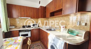 Двустаен апартамент, Варна, Електрон, 675765, Снимка 1