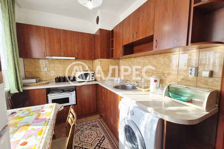 Двустаен апартамент, Варна, Електрон, 675765, Снимка 1