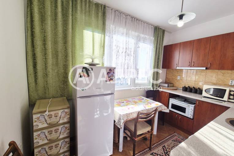 Двустаен апартамент, Варна, Електрон, 675765, Снимка 2