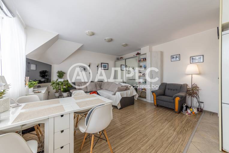 Двустаен апартамент, Варна, Виница, 676765, Снимка 10