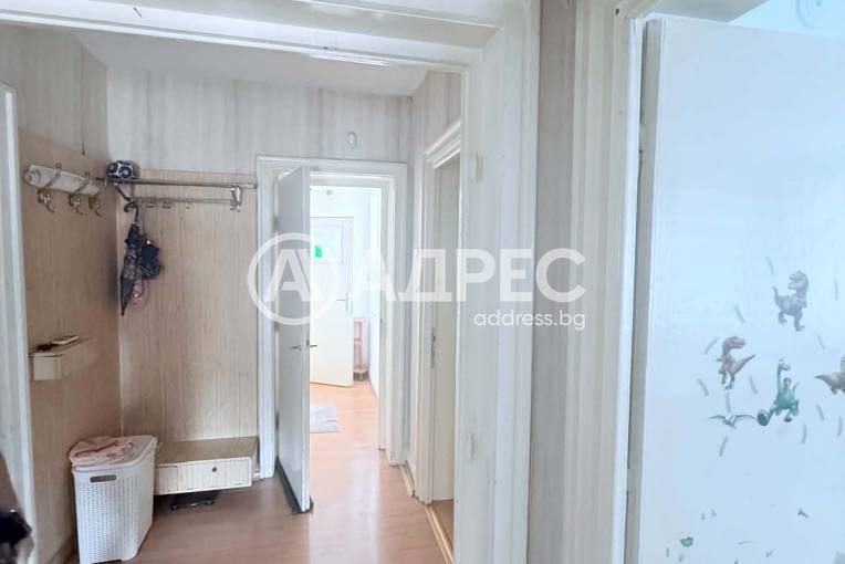 Тристаен апартамент, Добрич, Градски парк Свети Георги, 703765, Снимка 11
