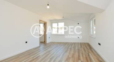 Тристаен апартамент, Бургас, Център, 683766, Снимка 2