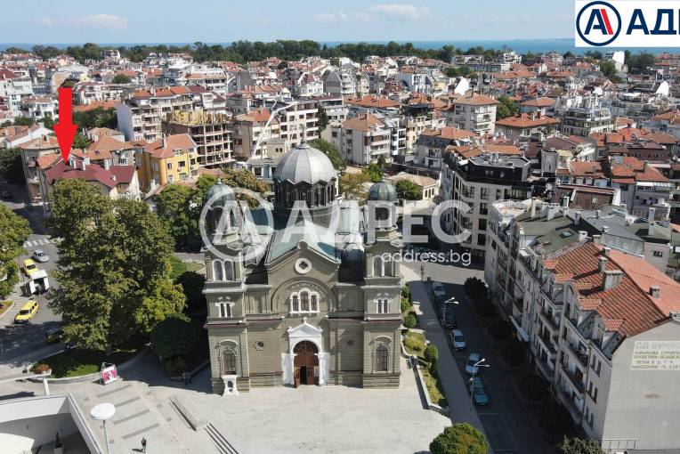 Тристаен апартамент, Бургас, Център, 683766, Снимка 1