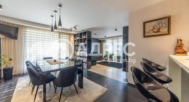 Тристаен апартамент, Варна, м-ст Евксиноград, 653767, Снимка 1