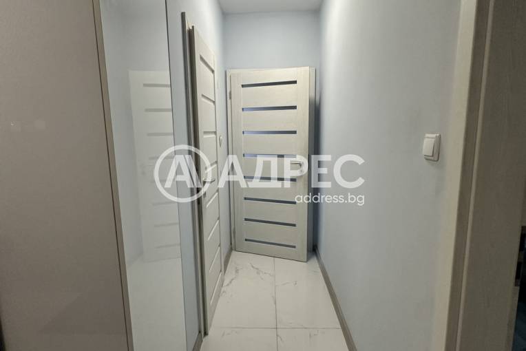 Тристаен апартамент, София, Зона Б 5, 673767, Снимка 5