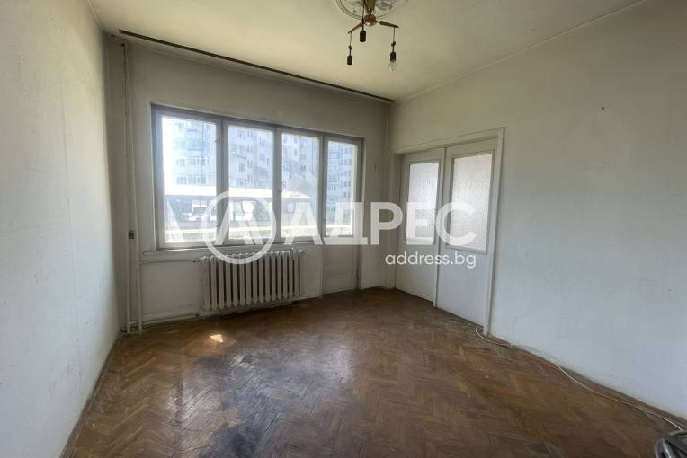 Тристаен апартамент, Шумен, Добруджански, 699767, Снимка 1