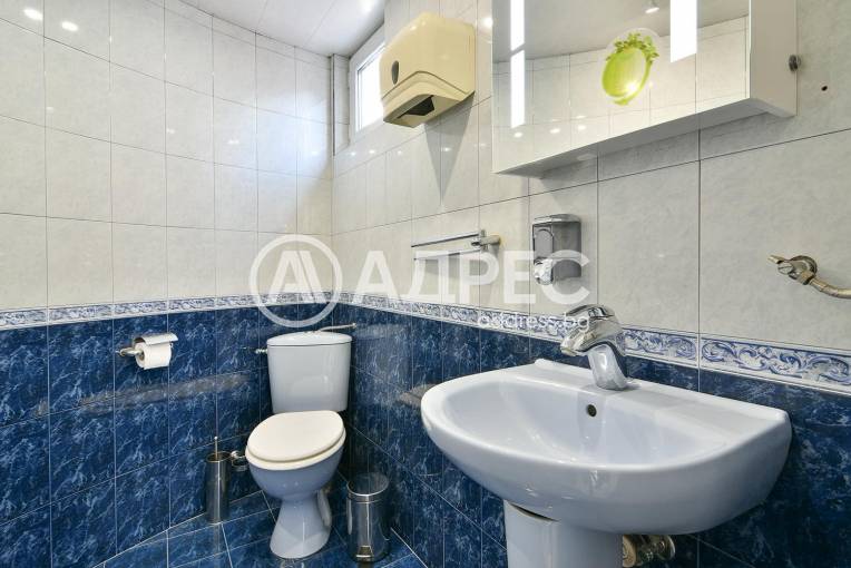 Многостаен апартамент, Варна, Център, 421768, Снимка 24