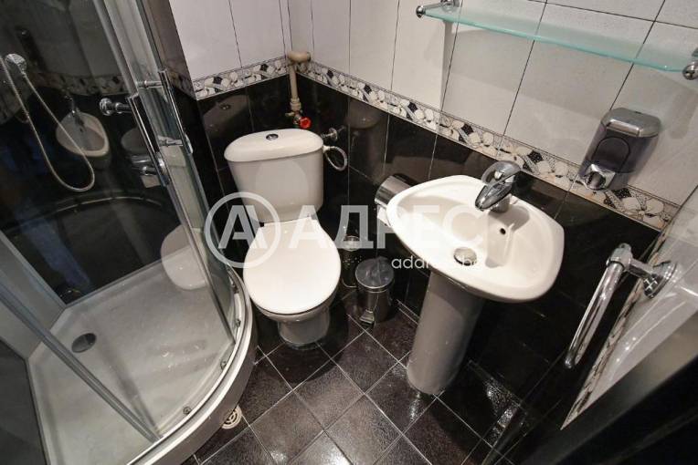 Многостаен апартамент, Варна, Център, 421768, Снимка 25