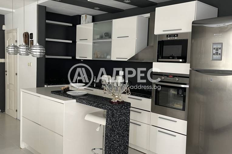 Тристаен апартамент, Сливен, Център, 596768, Снимка 4