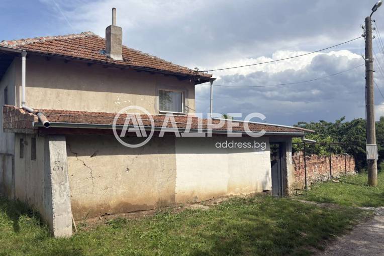 Къща/Вила, Хотница, 655768, Снимка 1