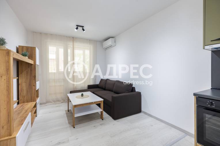 Двустаен апартамент, Варна, Възраждане 1, 671768, Снимка 2