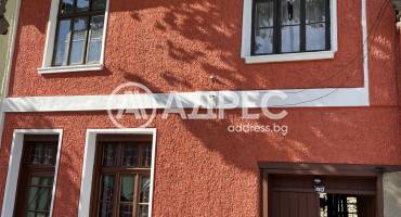 Къща/Вила, Лешница, 691768, Снимка 1