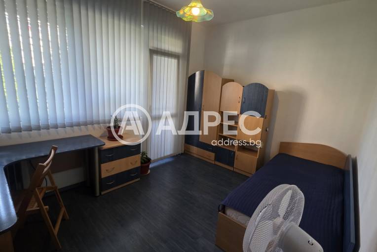 Тристаен апартамент, Плевен, Мара Денчева, 663770, Снимка 2