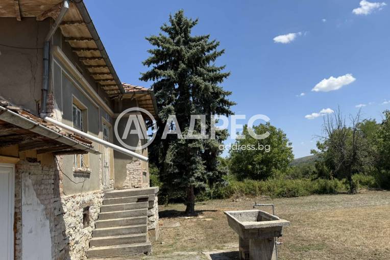 Къща/Вила, Мусина, 665771, Снимка 13