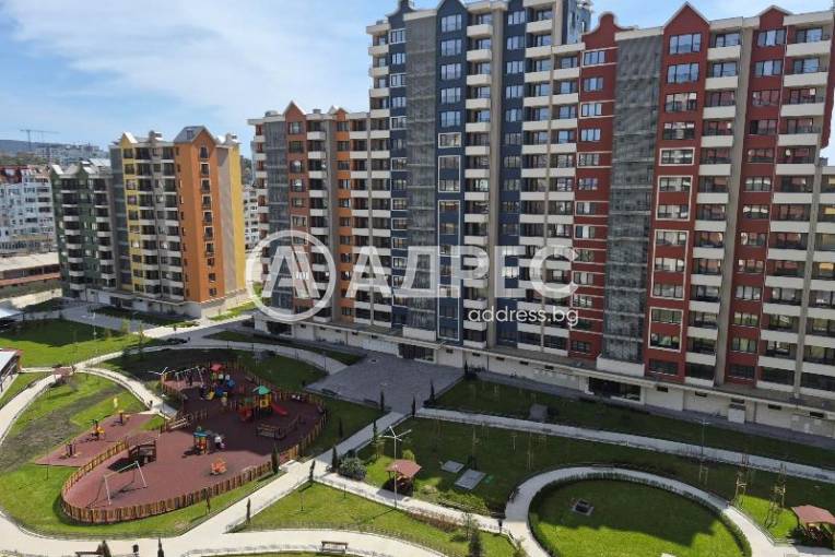 Двустаен апартамент, Варна, Гранд Мол Варна, 691771, Снимка 1
