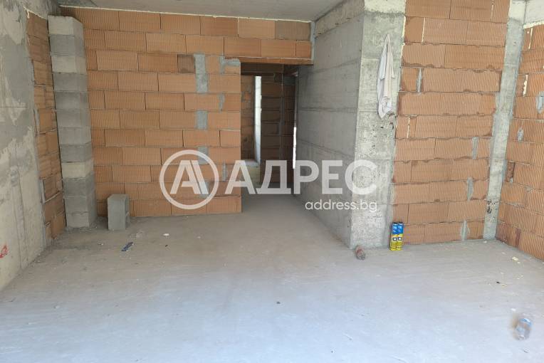 Двустаен апартамент, Варна, Идеален център, 676772, Снимка 2