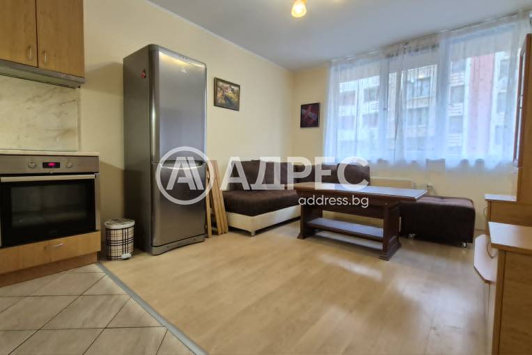 Тристаен апартамент, София, Дружба 2, 698774, Снимка 1