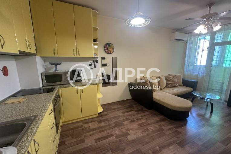 Гарсониера, Плевен, Идеален център, 703774, Снимка 3