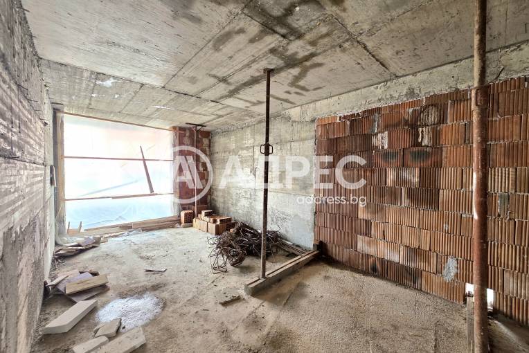 Тристаен апартамент, София, Център, 641775, Снимка 1