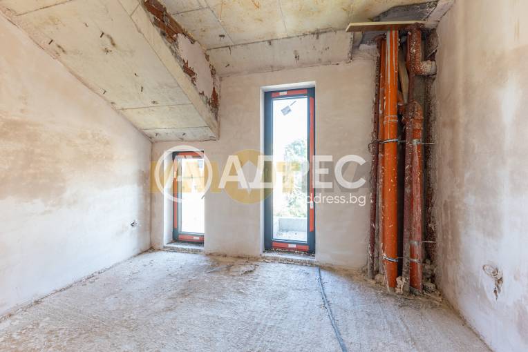 Тристаен апартамент, Варна, Общината, 657777, Снимка 4