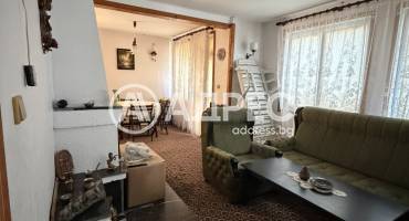 Къща/Вила, Старо село, 686778, Снимка 2