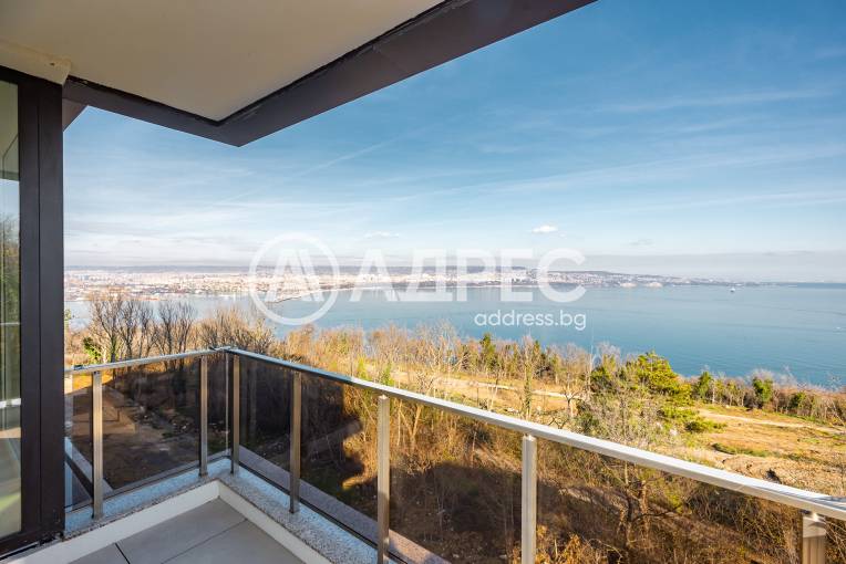 Тристаен апартамент, Варна, Галата, 676779, Снимка 3