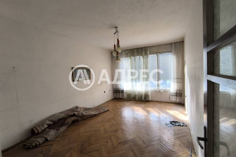 Двустаен апартамент, Варна, Чайка, 685779, Снимка 1