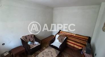 Двустаен апартамент, Разград, Васил Левски, 669780, Снимка 1