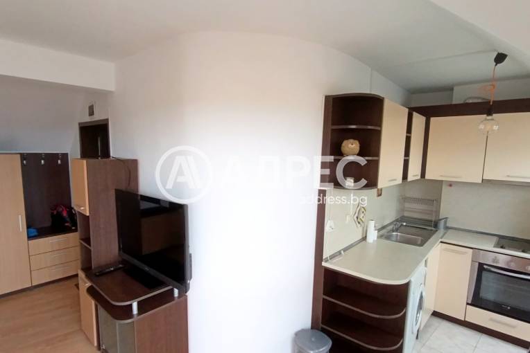 Тристаен апартамент, Варна, Базар "Левски", 682780, Снимка 7