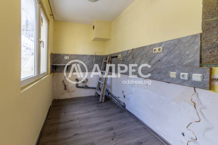 Многостаен апартамент, Варна, Електрон, 690780, Снимка 10