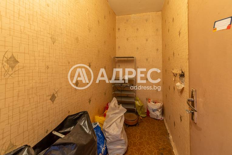 Многостаен апартамент, Варна, Електрон, 690780, Снимка 12