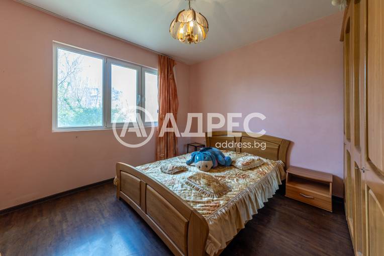 Многостаен апартамент, Варна, Електрон, 690780, Снимка 14