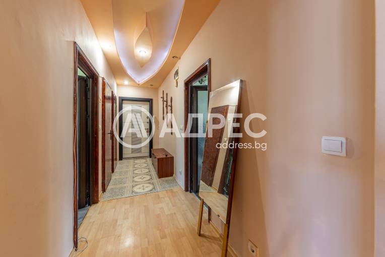 Многостаен апартамент, Варна, Електрон, 690780, Снимка 17