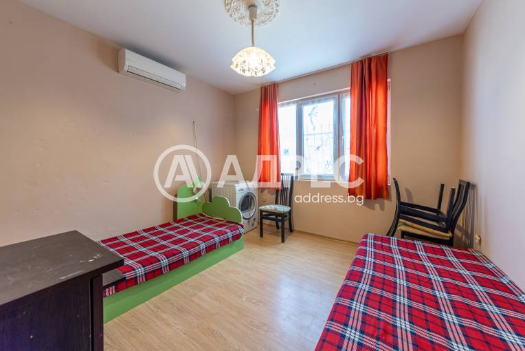 Многостаен апартамент, Варна, Електрон, 690780, Снимка 4