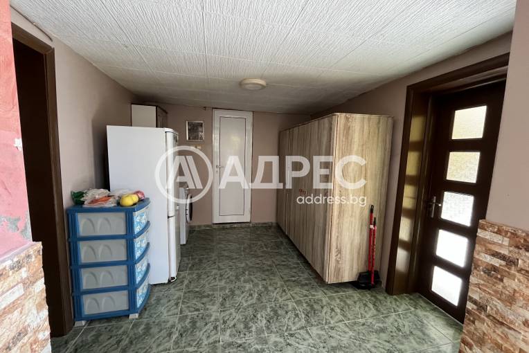 Къща/Вила, Тополчане, 674782, Снимка 9