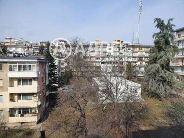 Двустаен апартамент, Велико Търново, Център, 645783, Снимка 1