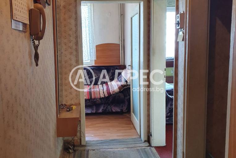 Двустаен апартамент, Велико Търново, Център, 645783, Снимка 2