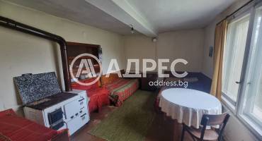 Къща/Вила, Тръстеник, 654783, Снимка 2