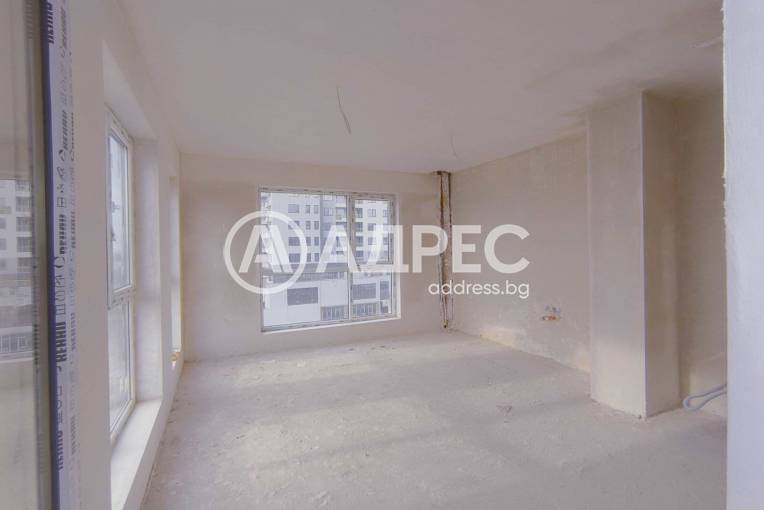 Многостаен апартамент, Варна, Владислав Варненчик, 674783, Снимка 1