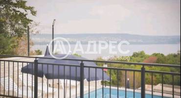 Двустаен апартамент, Варна, Галата, 689783, Снимка 1