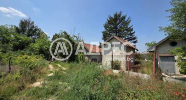 Къща/Вила, Плевен, Кайлъка, 658785, Снимка 1