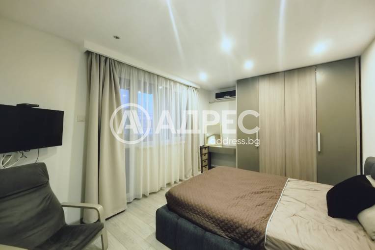 Тристаен апартамент, Русе, Широк център, 675786, Снимка 10