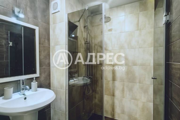 Тристаен апартамент, Русе, Широк център, 675786, Снимка 11