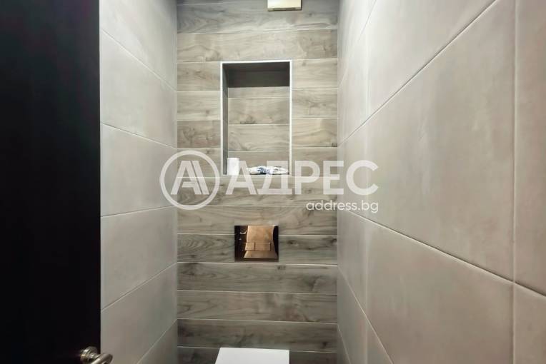 Тристаен апартамент, Русе, Широк център, 675786, Снимка 12