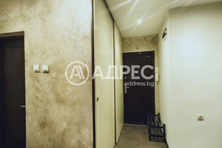 Тристаен апартамент, Русе, Широк център, 675786, Снимка 13