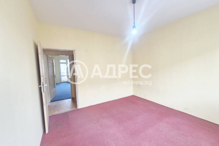 Тристаен апартамент, Варна, Електрон, 685786, Снимка 2