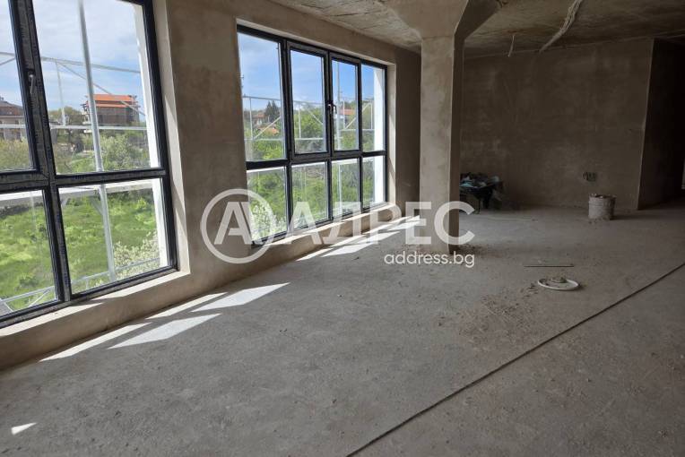 Тристаен апартамент, Варна, к.к. Чайка, 693786, Снимка 2