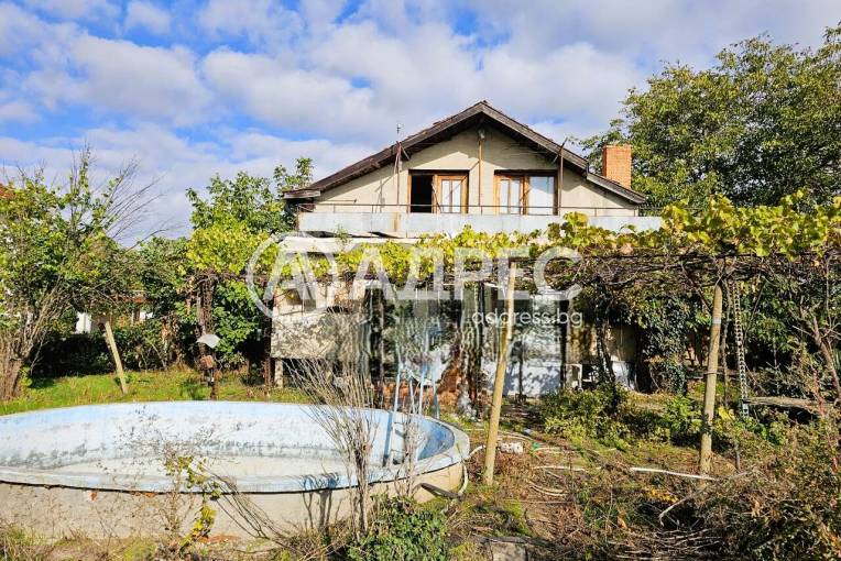 Къща/Вила, Безмер, 672787, Снимка 1