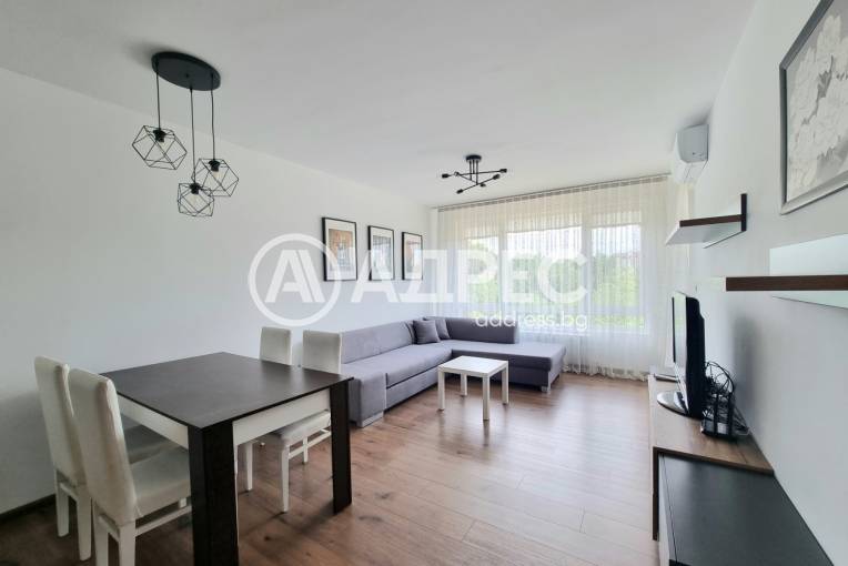 Двустаен апартамент, София, Мусагеница, 687787, Снимка 1