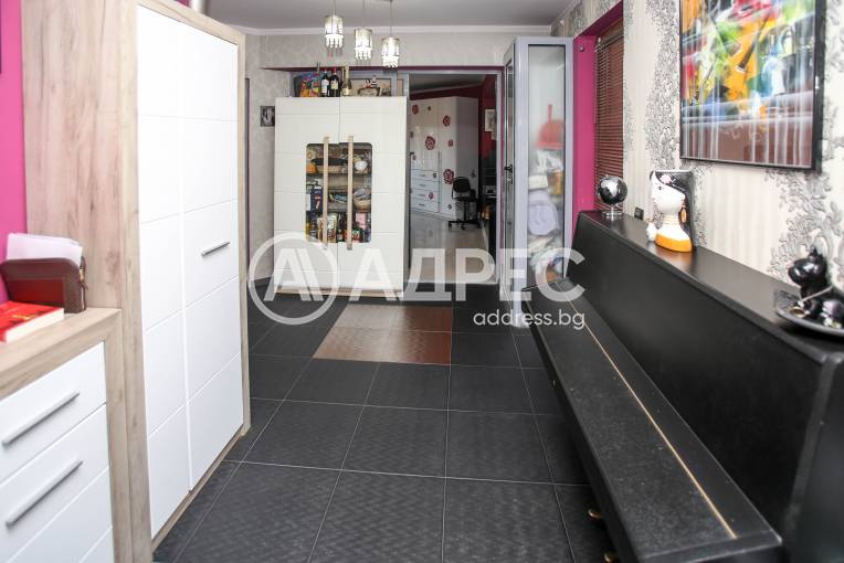 Тристаен апартамент, София, Витоша, 691787, Снимка 3